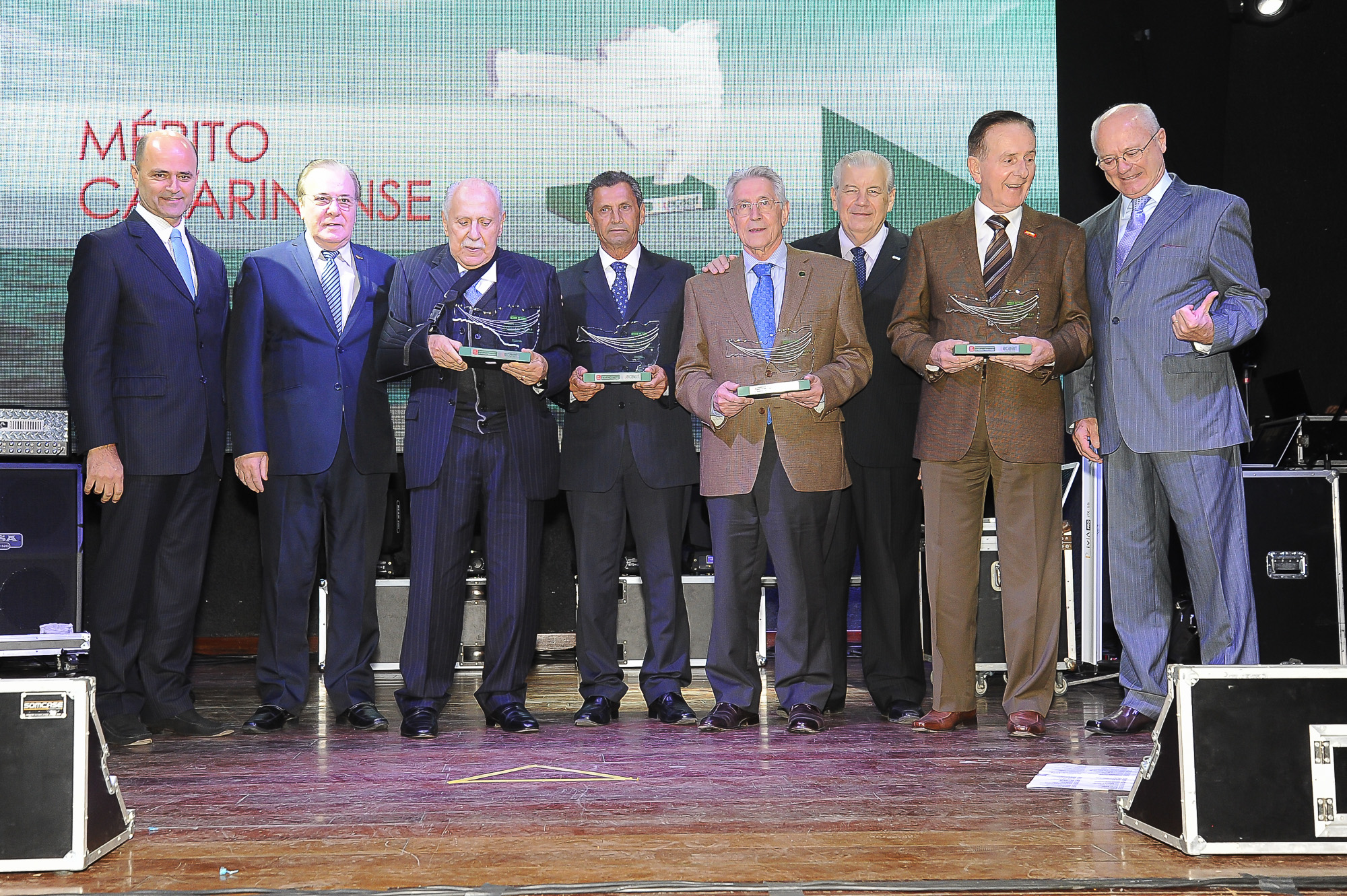 Imagem 2589 no node 4663