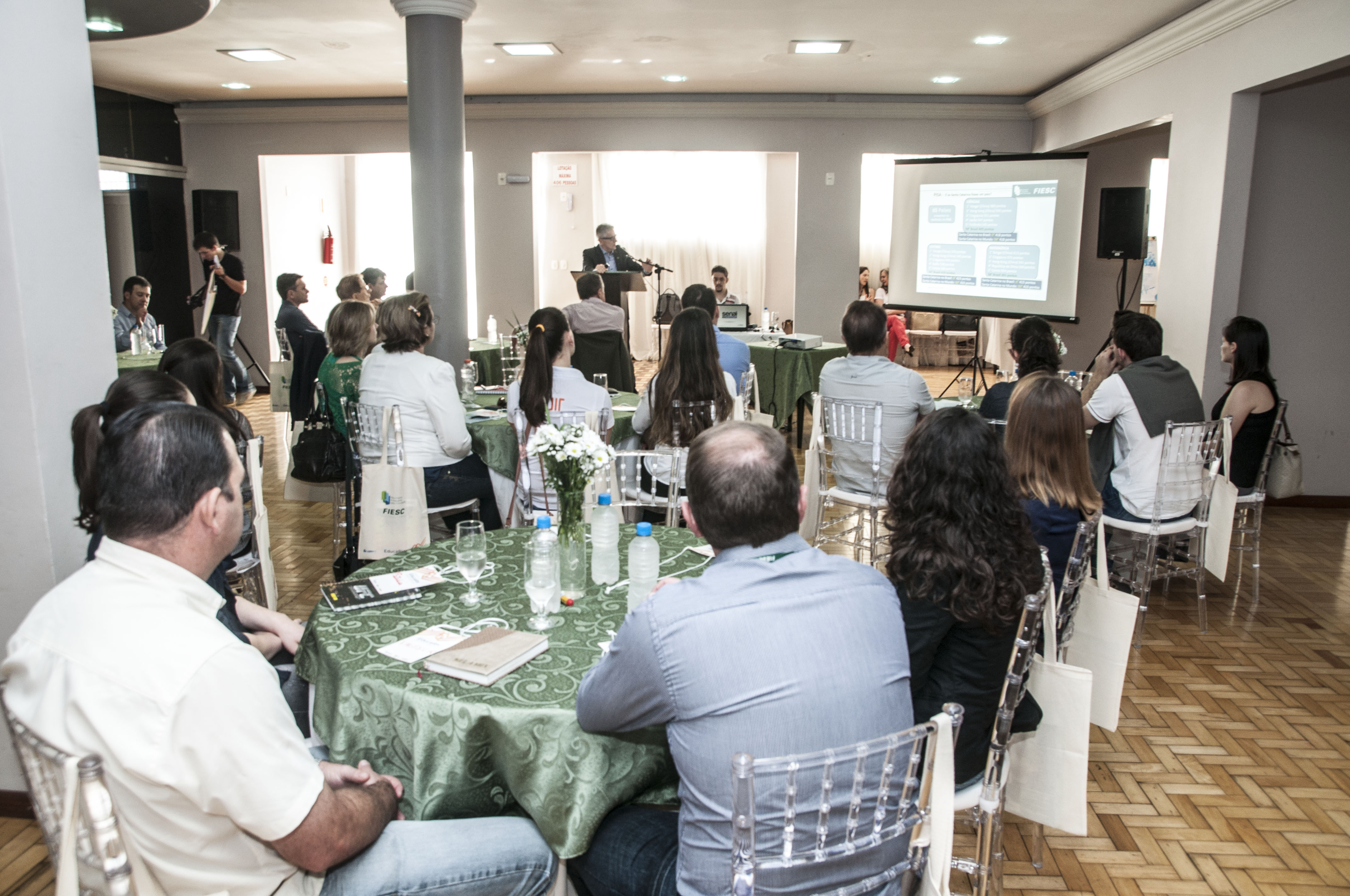 Imagem 1638 no node 3572