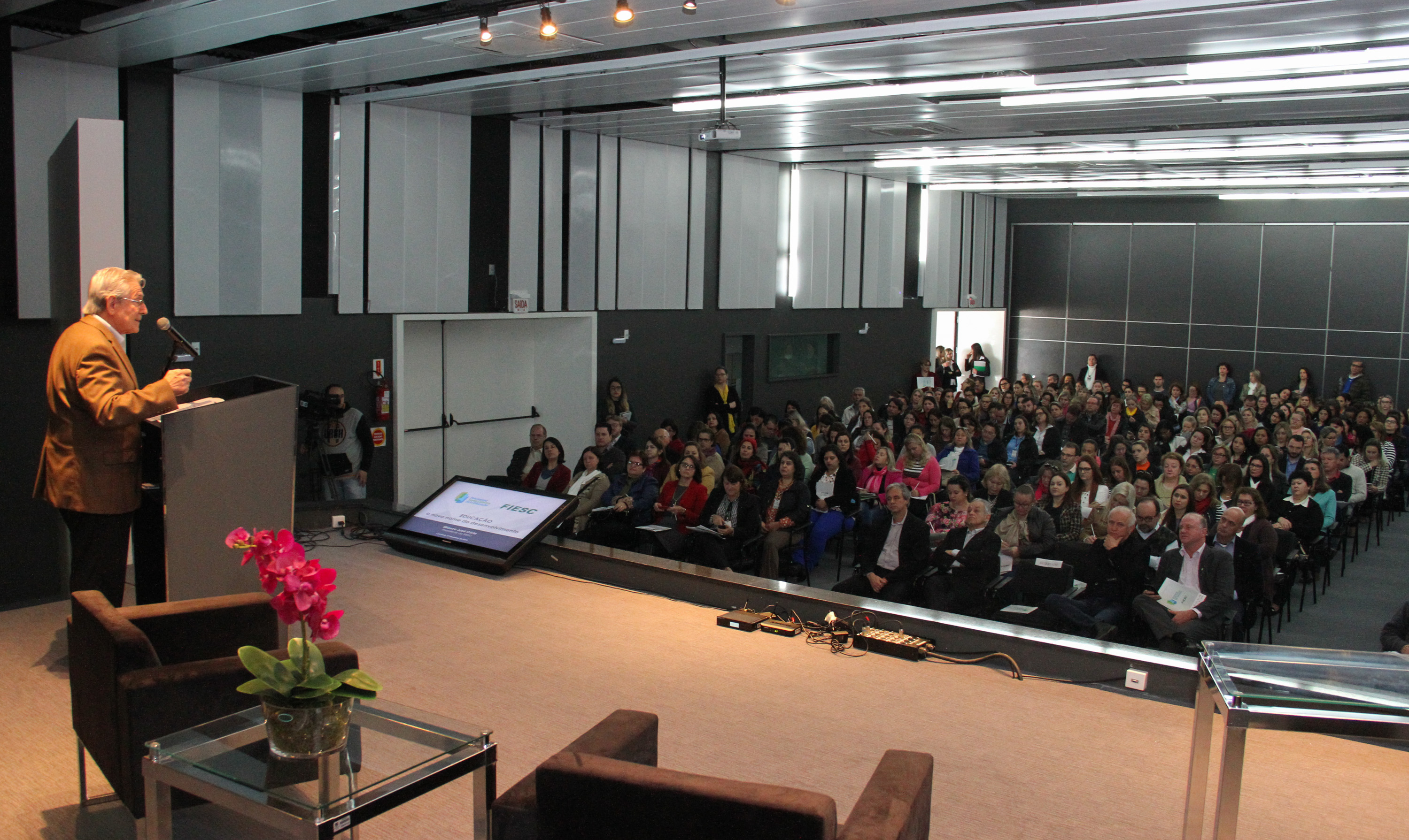 Imagem 2761 no node 4813