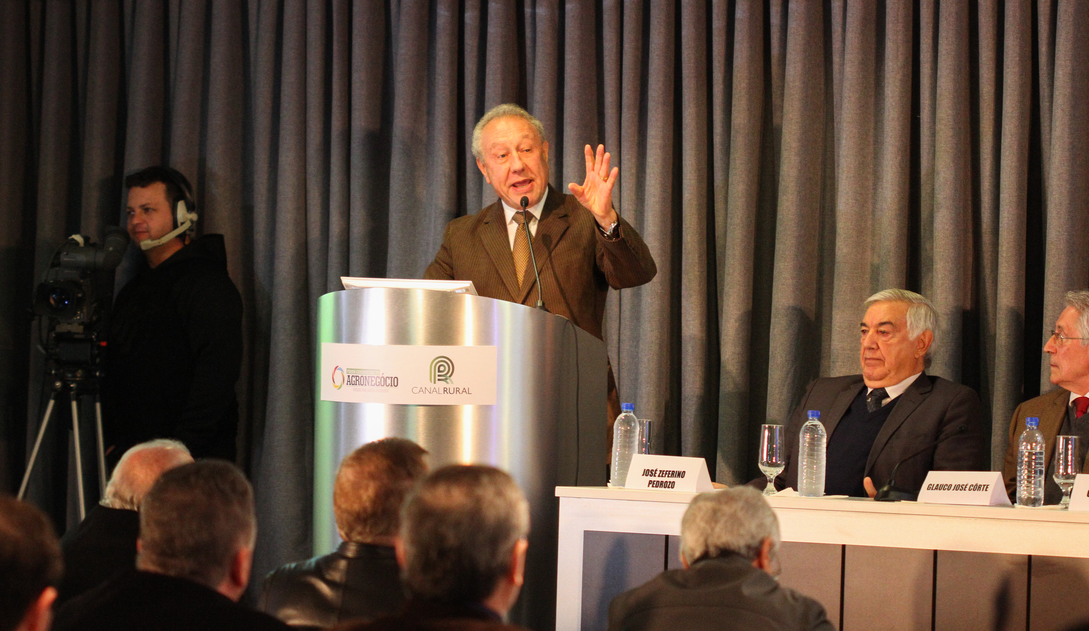 Imagem 2698 no node 4758