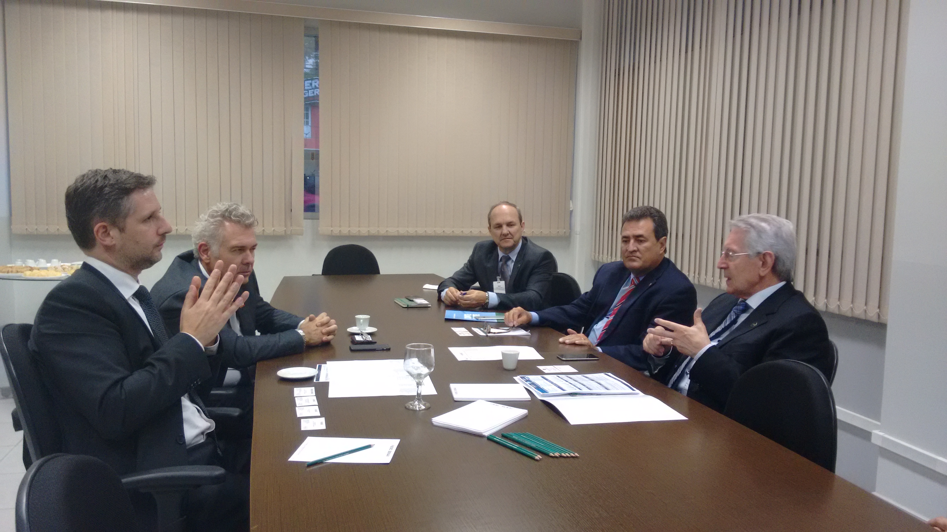 Imagem 3678 no node 5765