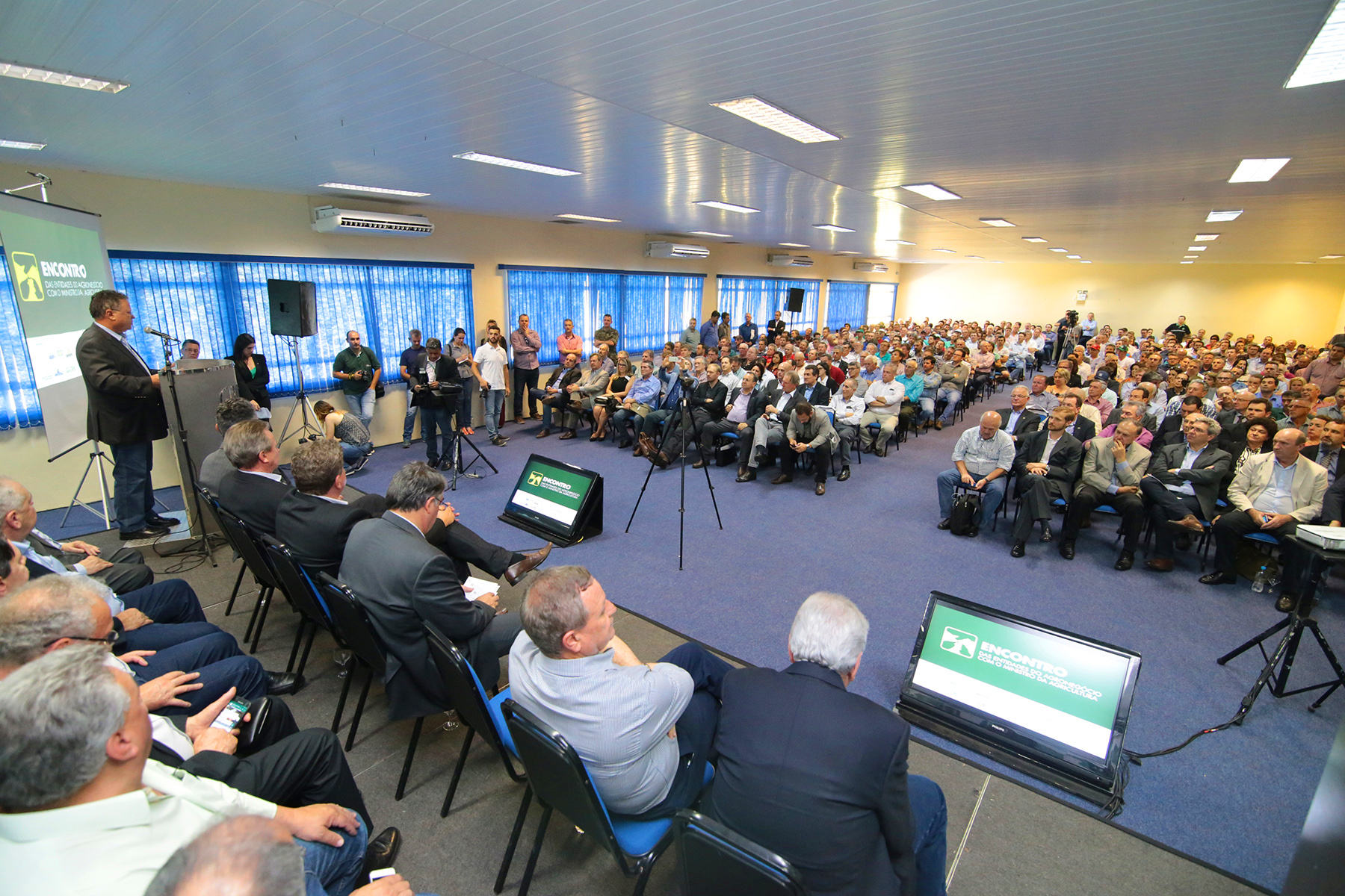 Imagem 3410 no node 5526