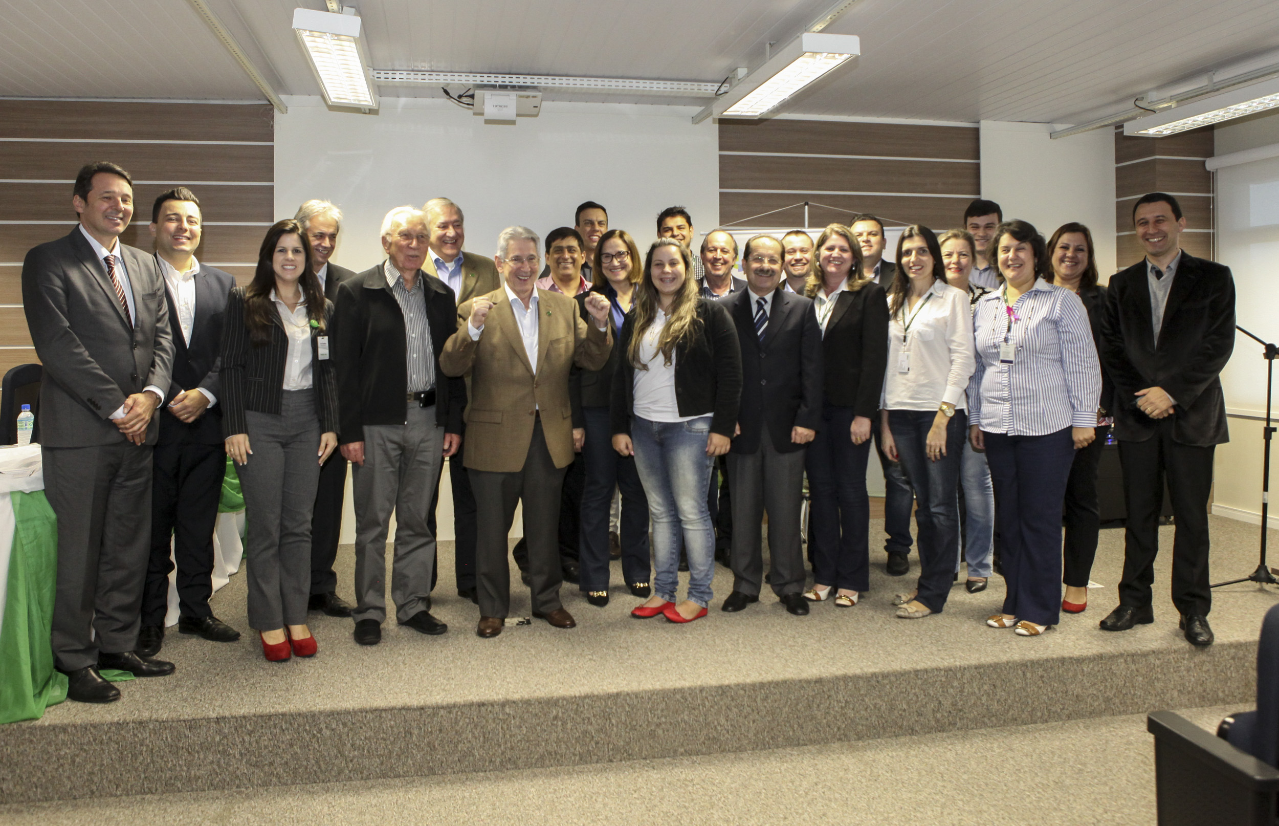 Imagem 1789 no node 3737