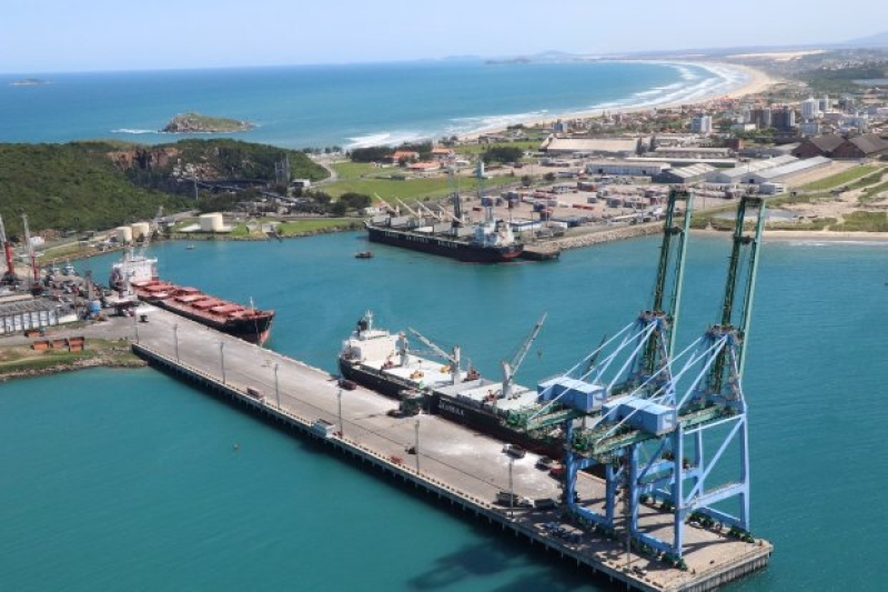 Porto de Imbituba (foto: divulgação SCPar Porto de Imbituba) divulgar SCPar)