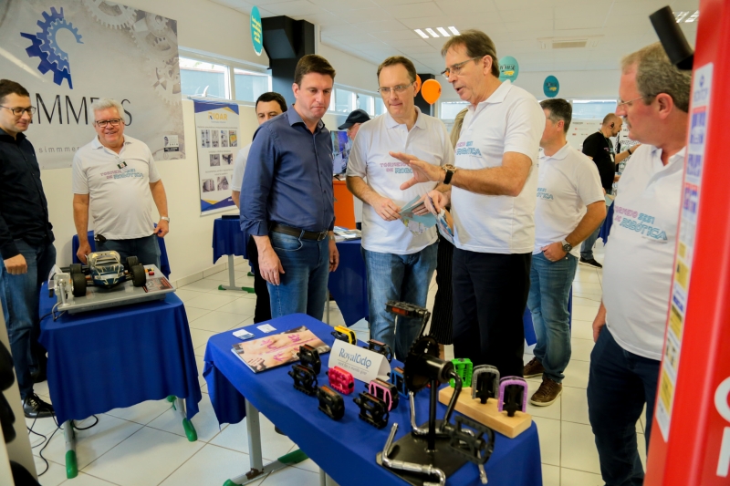 Presidente da FIESC visitou o Espaço da Indústria. Foto: Rodrigo Parucker/Grazieli Scottini