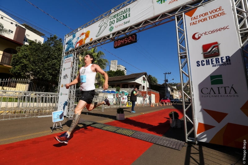 Corrida foi realizada neste final de semana (Foto: Thiago Braga)