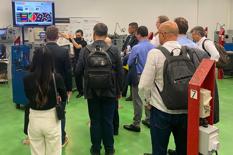 Visita à Escola Politécnica de Singapura