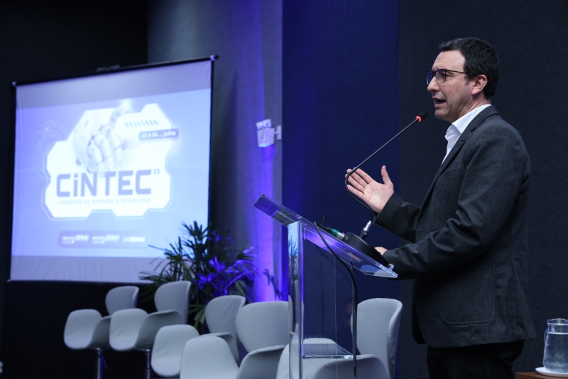 Pereira abordou retomada da indústria (foto André Kopsch)