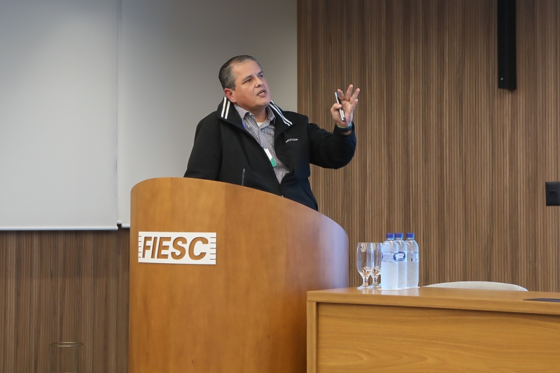 Arteris detalha obras incluídas na proposta de repactuação dos contratos das BRs 101 e 116. (Foto: Filipe Scotti)