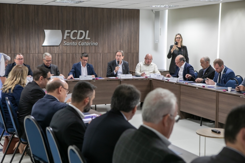 COFEM realiza última reunião do ano