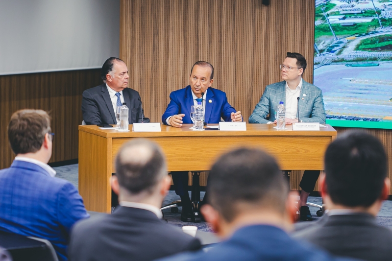 Governo de SC anuncia pacote de R$ 435 milhões para apoiar empresas afetadas por tarifaço