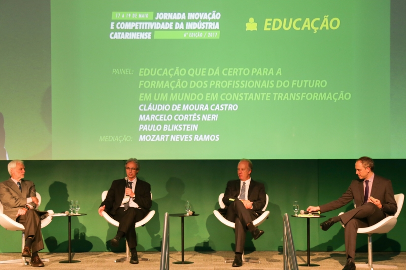 Especialistas debateram educação que dá certo em um mundo em constante transformação (Foto: Marcus Quint)