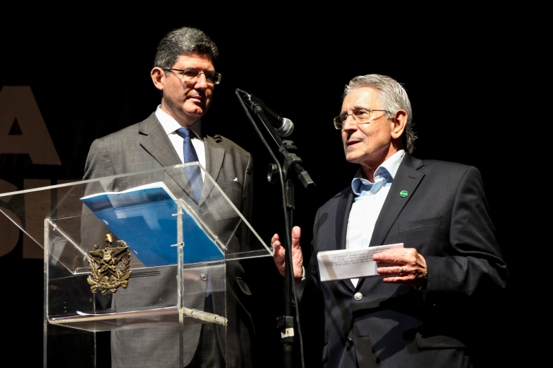 Côrte a Levy: a desoneração é um dos motivos da liderança de Santa Catarina na geração de novos empregos. (Foto: Heraldo Carnieri)