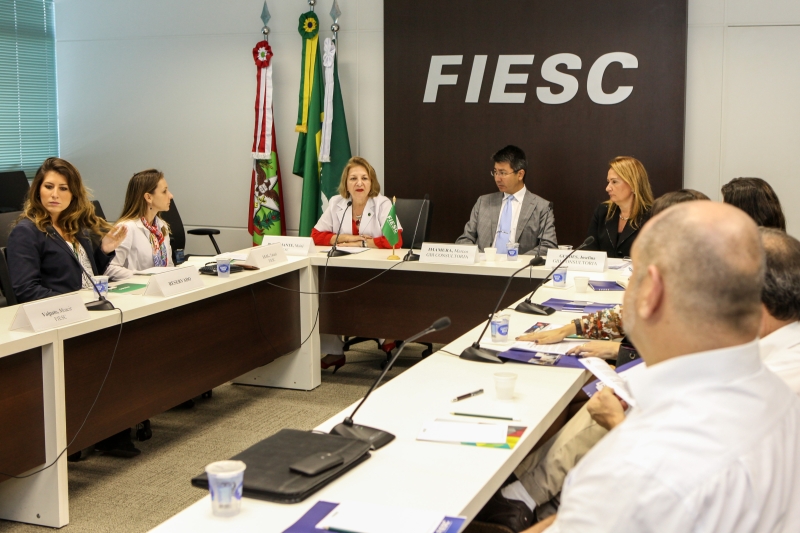 No evento, foram explicados os recursos que podem ser utilizados para resguardar as empresas de práticas abusivas de concorrentes internacionais. (Foto: Heraldo Carnieri)